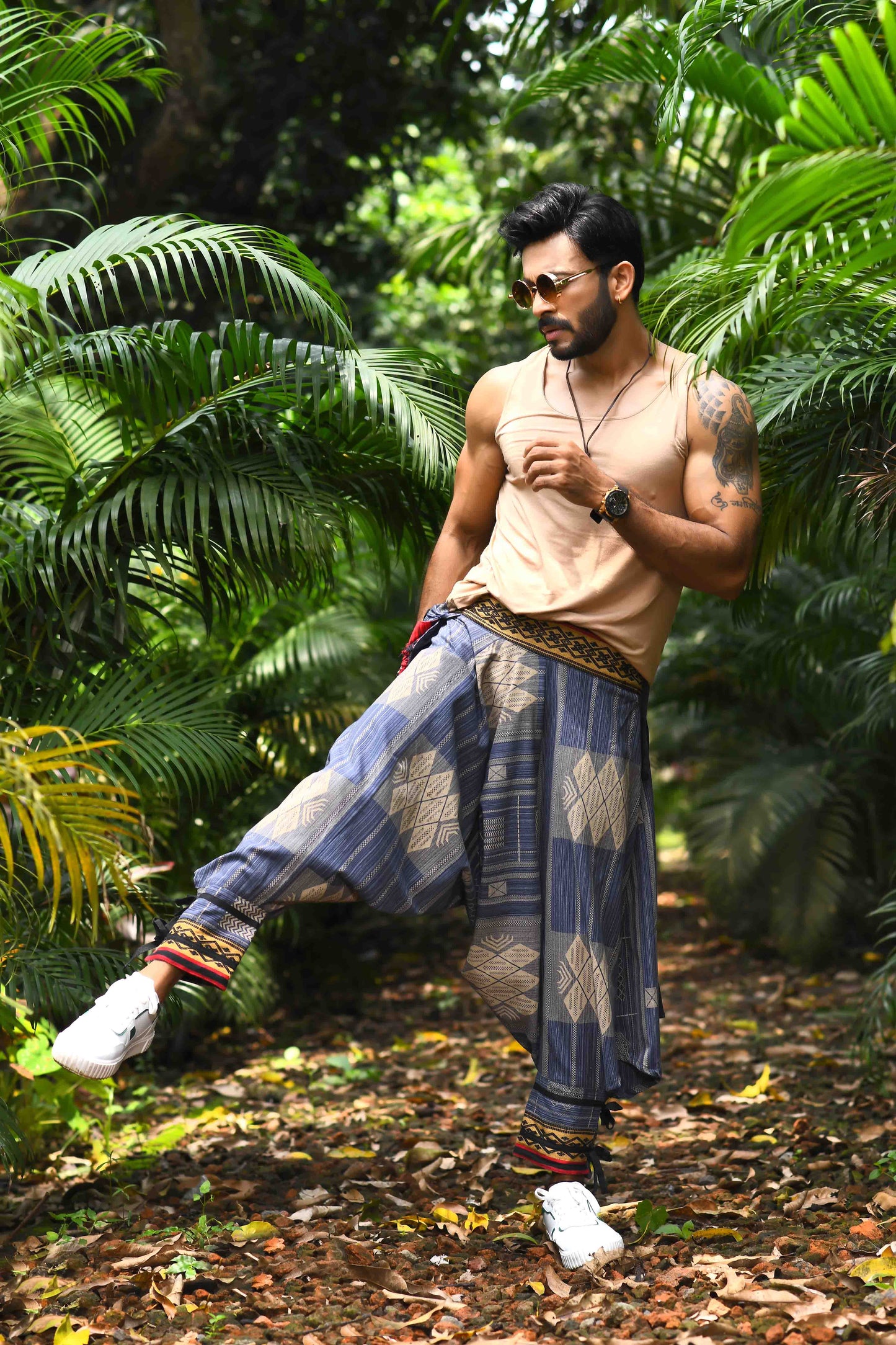 all over printed standout thai harem pant india the veshti company harem pants for men harem pants for women harem trousers hippie pants harem joggers bohemian boho pant adaddin pants harem