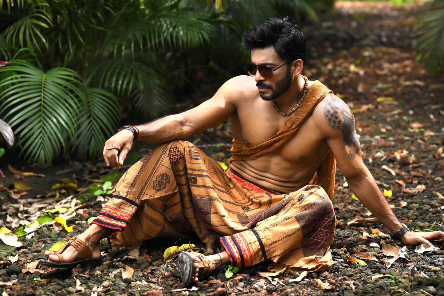 all over printed standout thai harem pant india the veshti company harem pants for men harem pants for women harem trousers hippie pants harem joggers bohemian boho pant adaddin pants harem