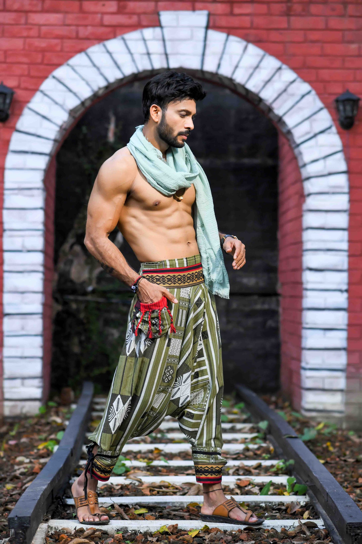 all over printed standout thai harem pant india the veshti company harem pants for men harem pants for women harem trousers hippie pants harem joggers bohemian boho pant adaddin pants harem