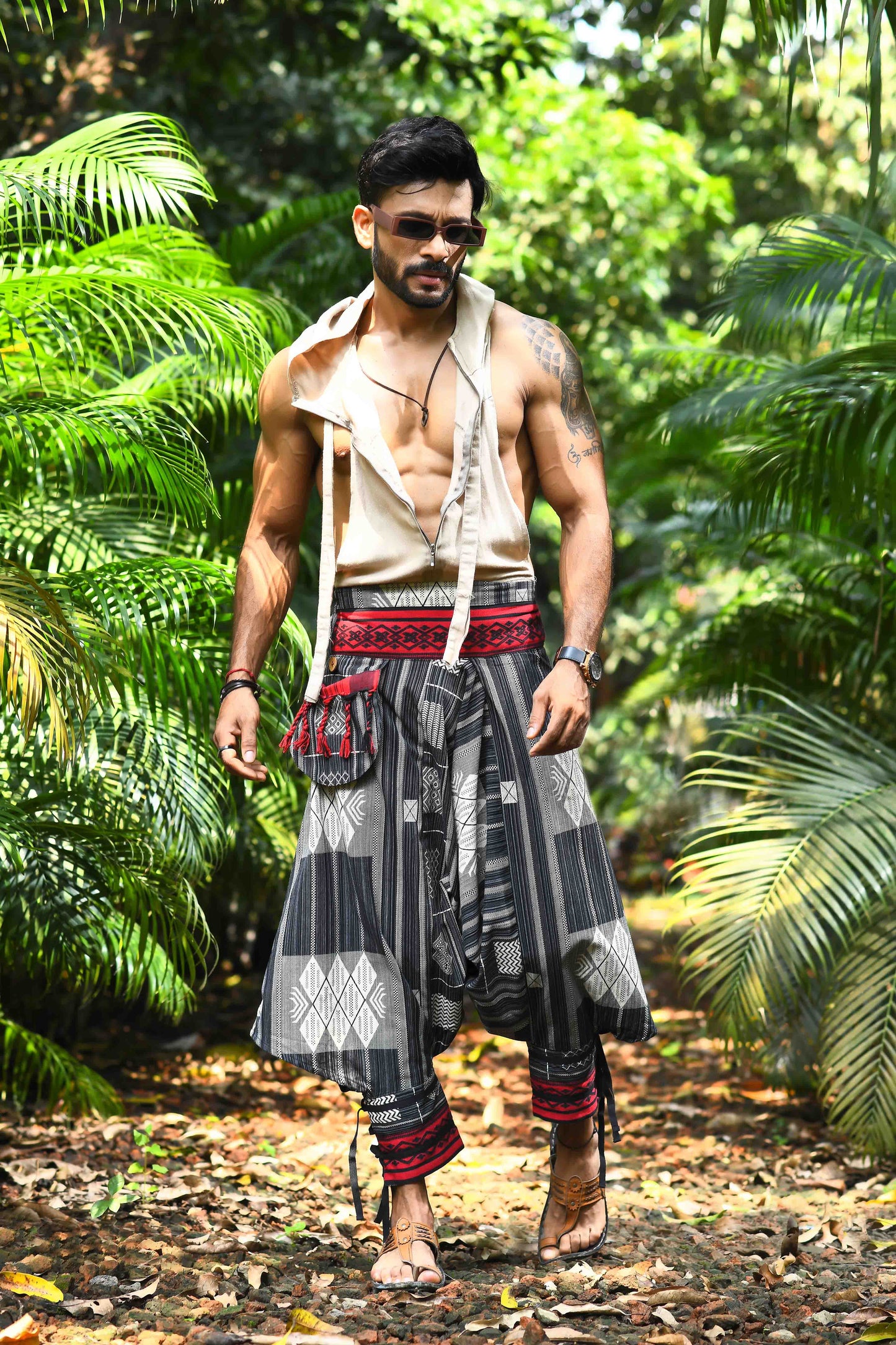 all over printed standout thai harem pant india the veshti company harem pants for men harem pants for women harem trousers hippie pants harem joggers bohemian boho pant adaddin pants harem