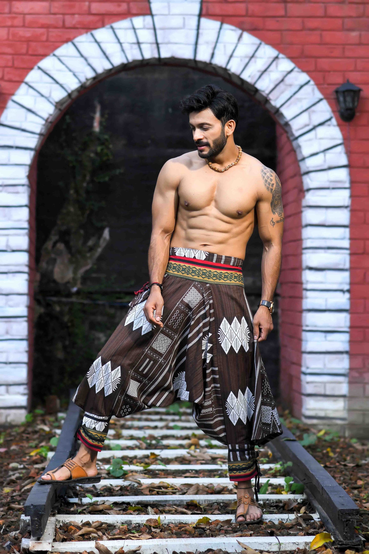 all over printed standout thai harem pant india the veshti company harem pants for men harem pants for women harem trousers hippie pants harem joggers bohemian boho pant adaddin pants harem