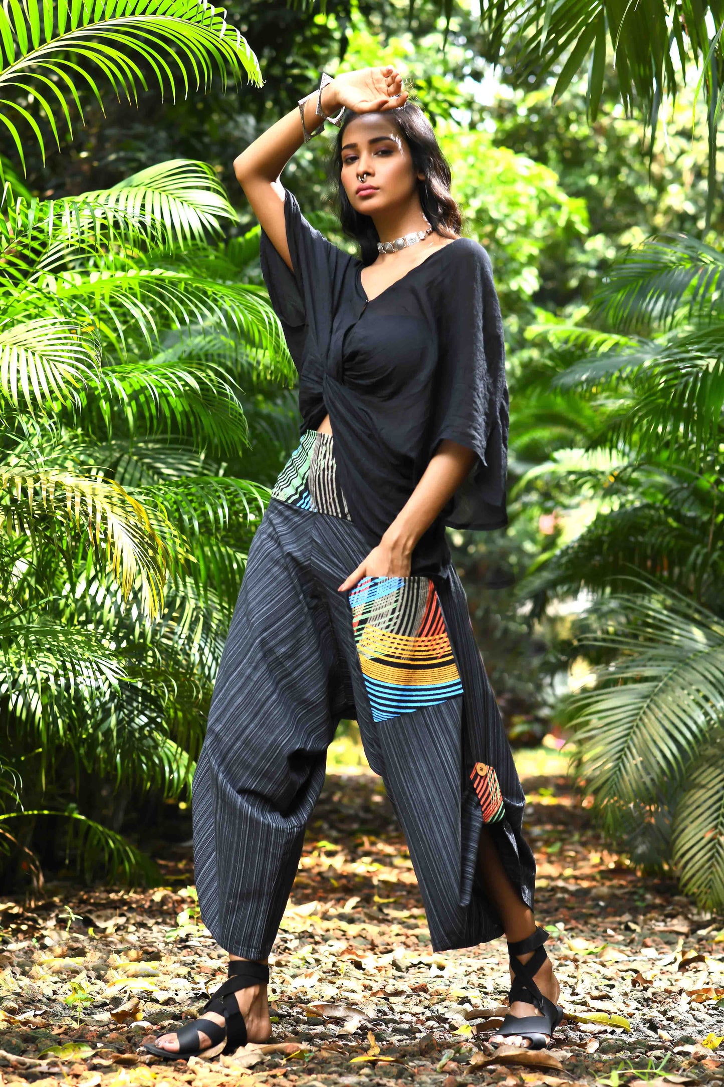 wide leg standout thai harem pant india the veshti company harem pants for men harem pants for women harem trousers hippie pants harem joggers bohemian boho pant adaddin pants enimane harem pants