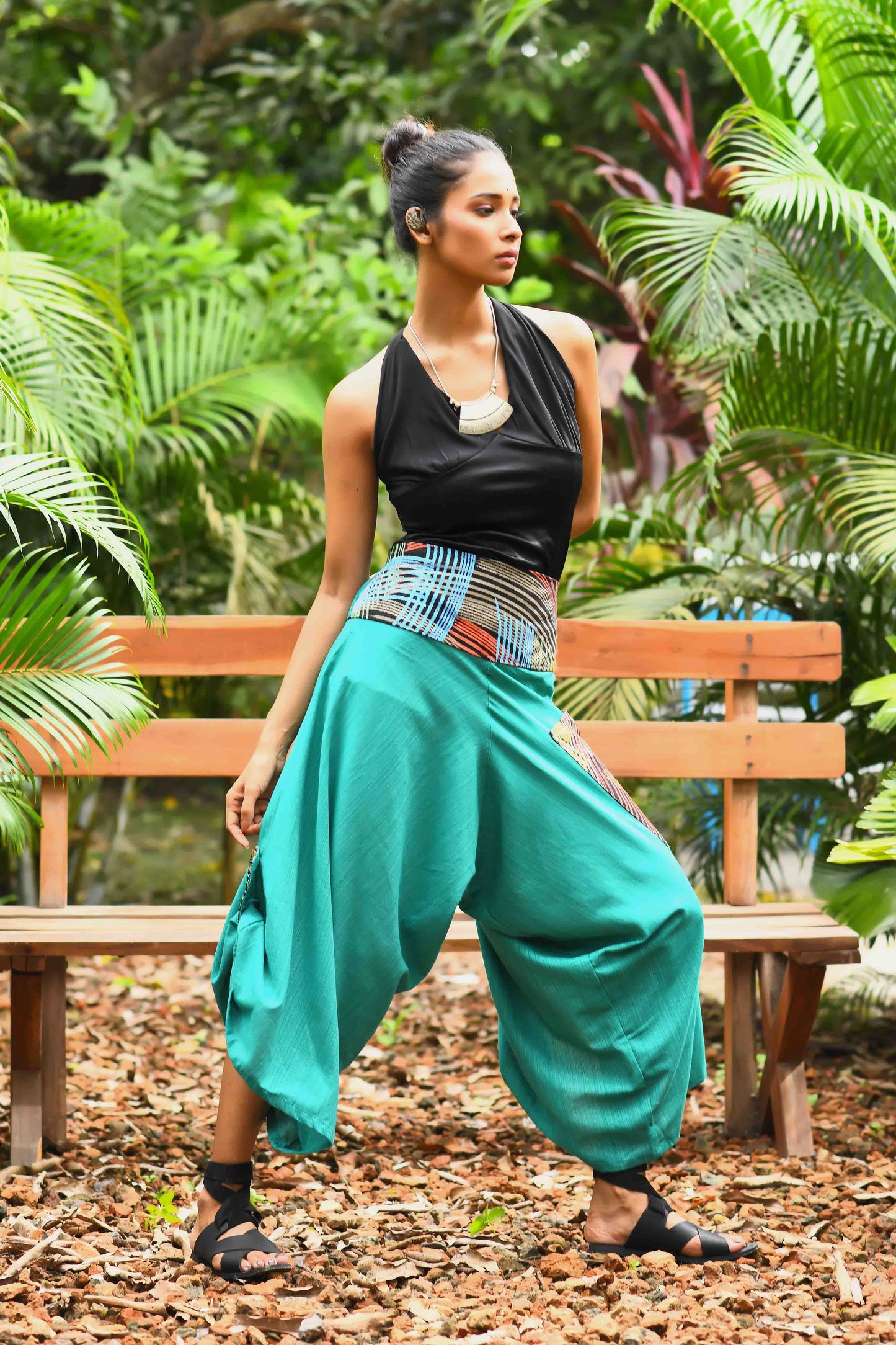 wide leg standout thai harem pant india the veshti company harem pants for men harem pants for women harem trousers hippie pants harem joggers bohemian boho pant adaddin pants enimane harem pants