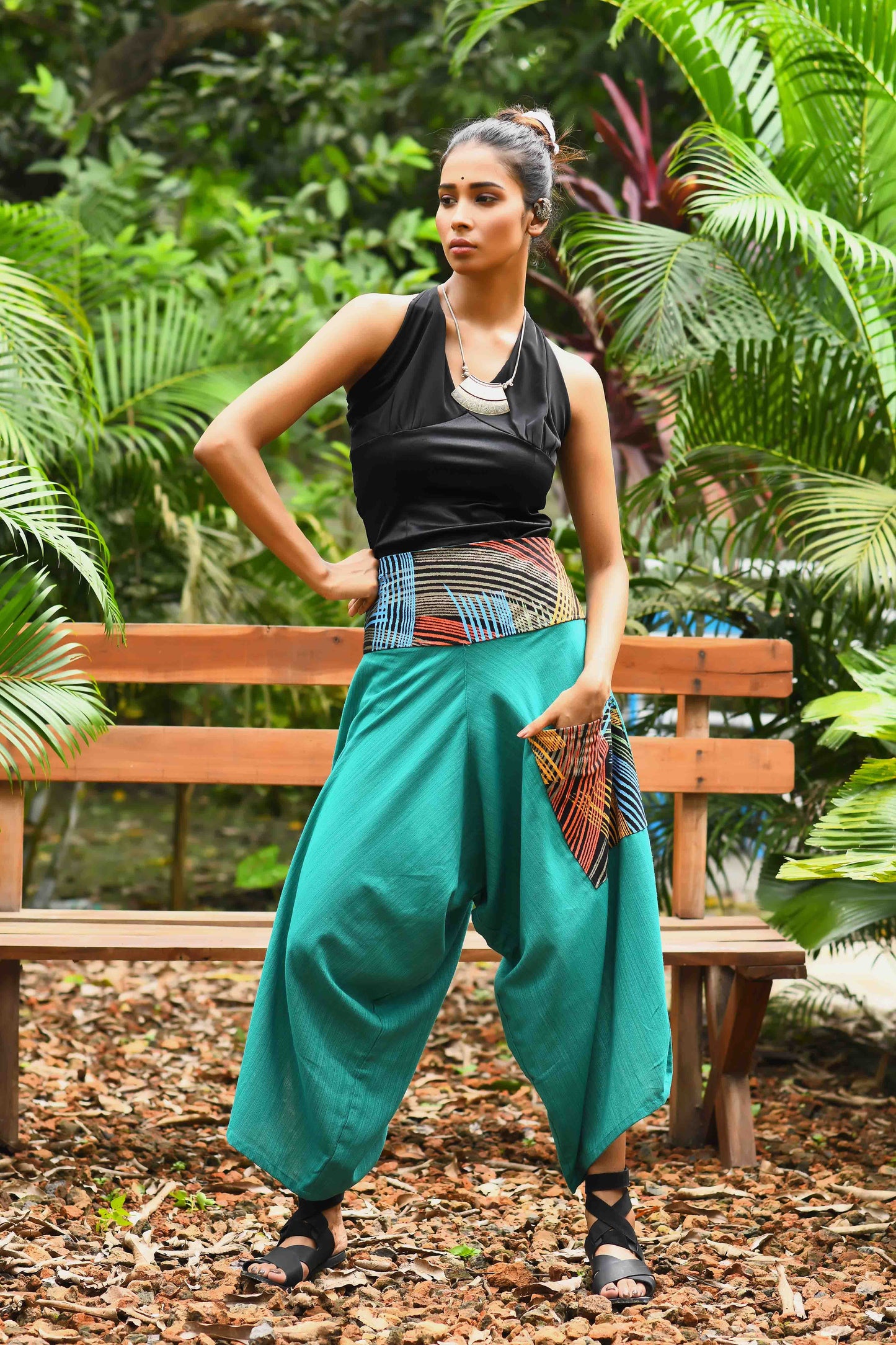 wide leg standout thai harem pant india the veshti company harem pants for men harem pants for women harem trousers hippie pants harem joggers bohemian boho pant adaddin pants enimane harem pants