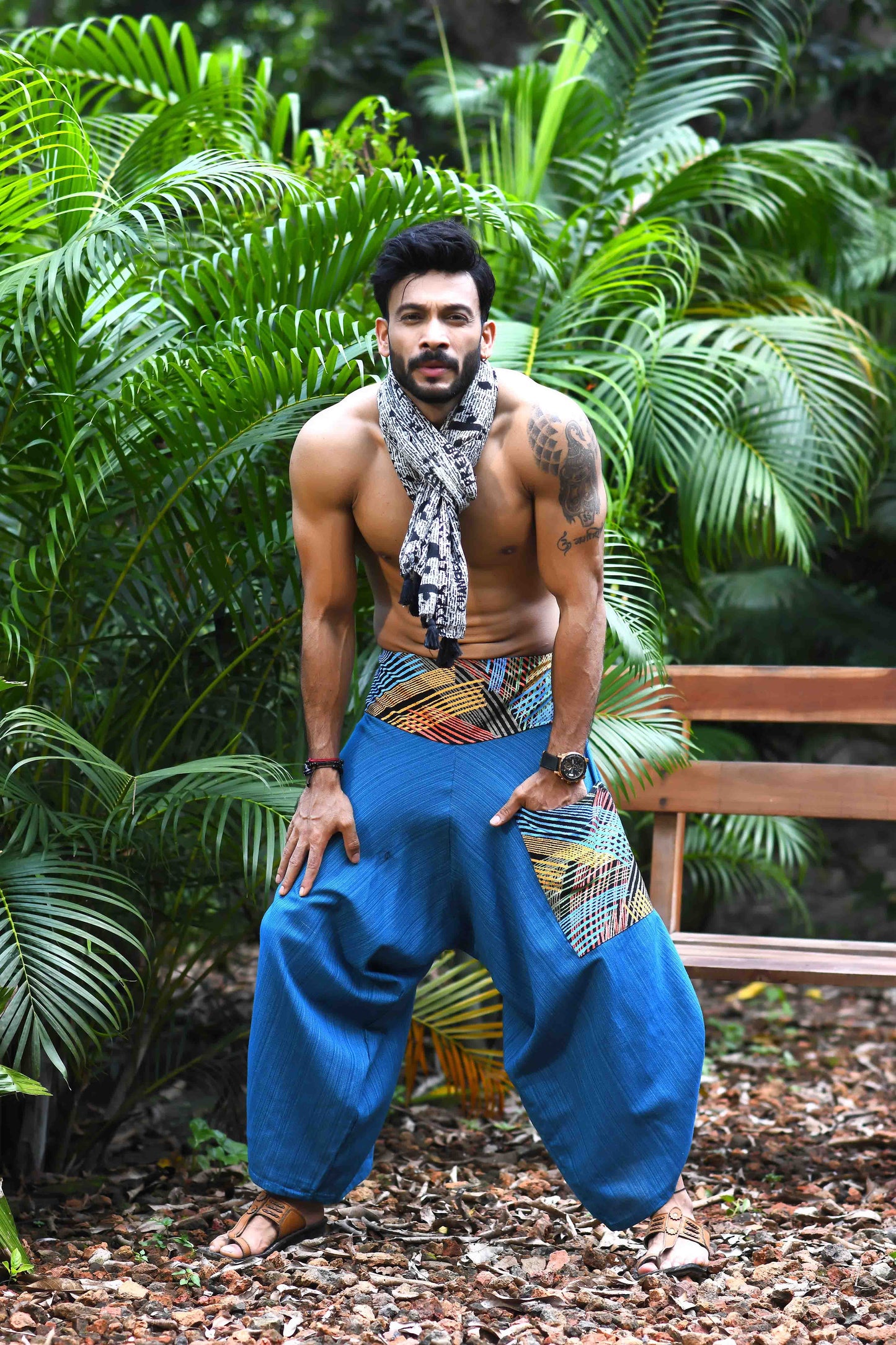 wide leg standout thai harem pant india the veshti company harem pants for men harem pants for women harem trousers hippie pants harem joggers bohemian boho pant adaddin pants enimane harem pants