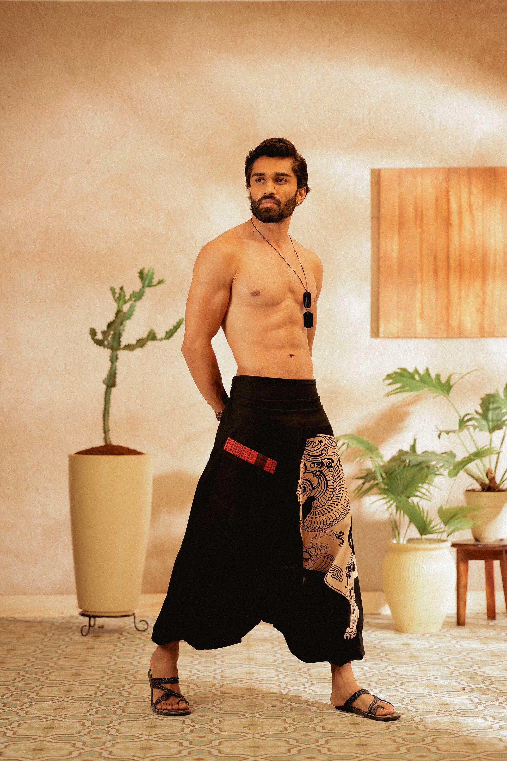 standout thai baggy black harem pant india the veshti company harem pants for men harem pants for women harem trousers hippie pants harem joggers bohemian boho pant adaddin pants enimane harem pants