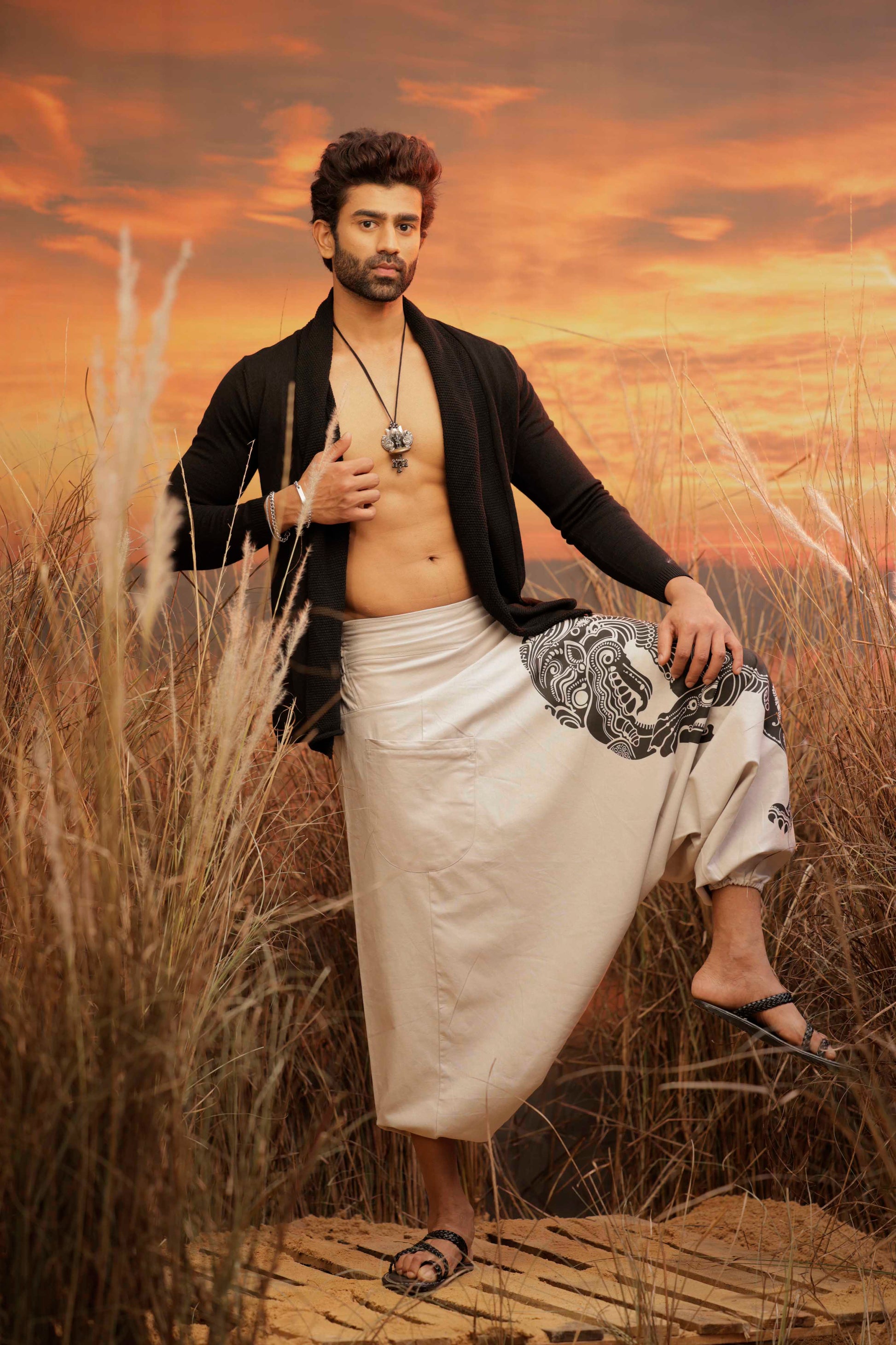 standout thai baggy black harem pant india the veshti company harem pants for men harem pants for women harem trousers hippie pants harem joggers bohemian boho pant adaddin pants enimane harem pants