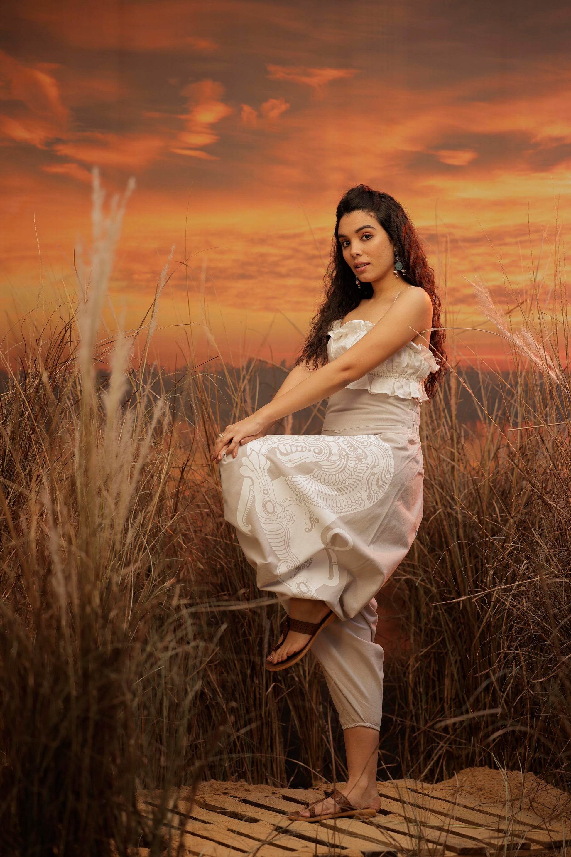 standout thai baggy black harem pant india the veshti company harem pants for men harem pants for women harem trousers hippie pants harem joggers bohemian boho pant adaddin pants enimane harem pants