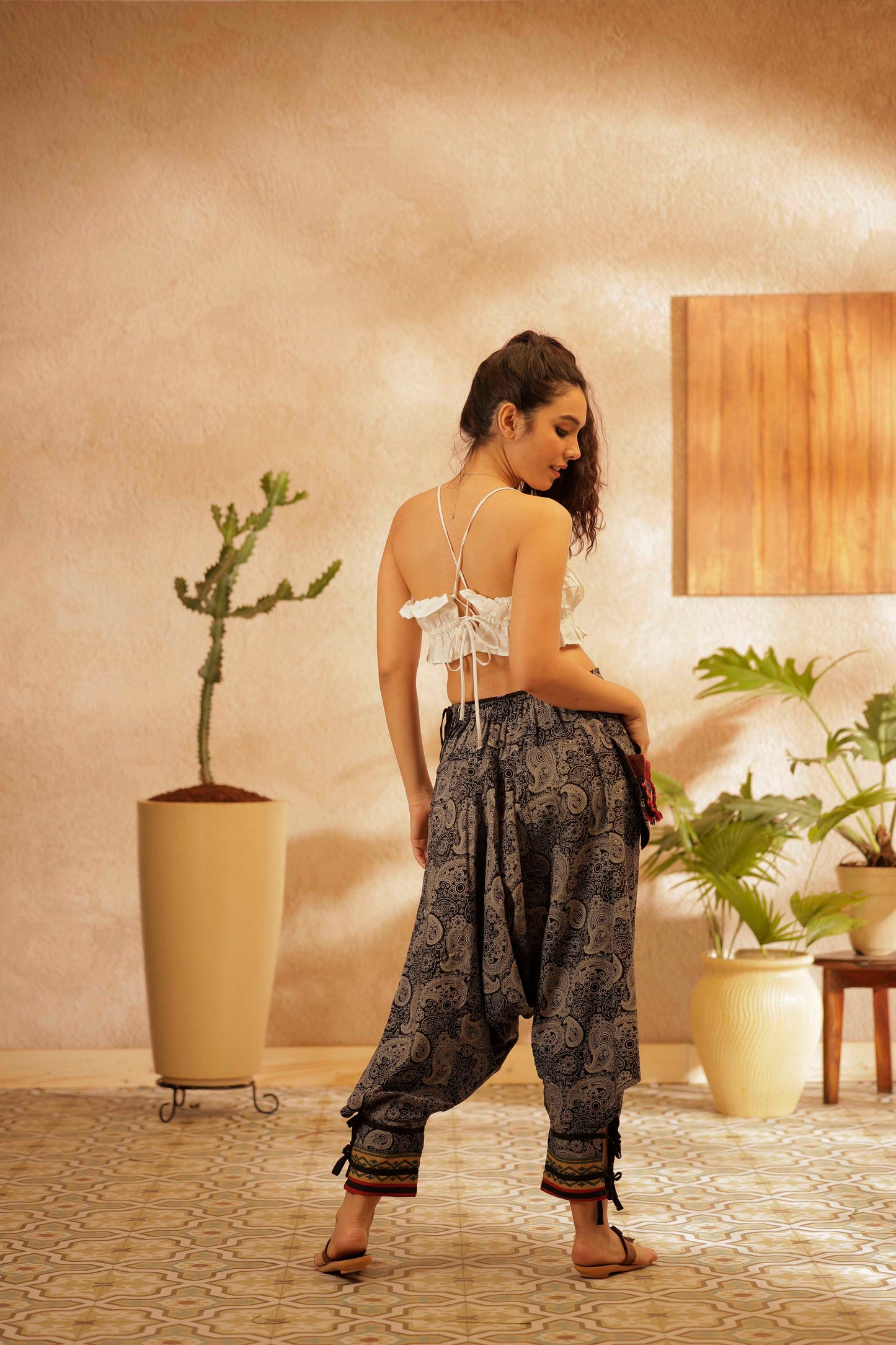 Paisley Black all over printed harem pant india harem trousers standout hippie pants harem pants men harem pants women patiyala pant unisex yoga harem pant loose pant printed bohemian pant