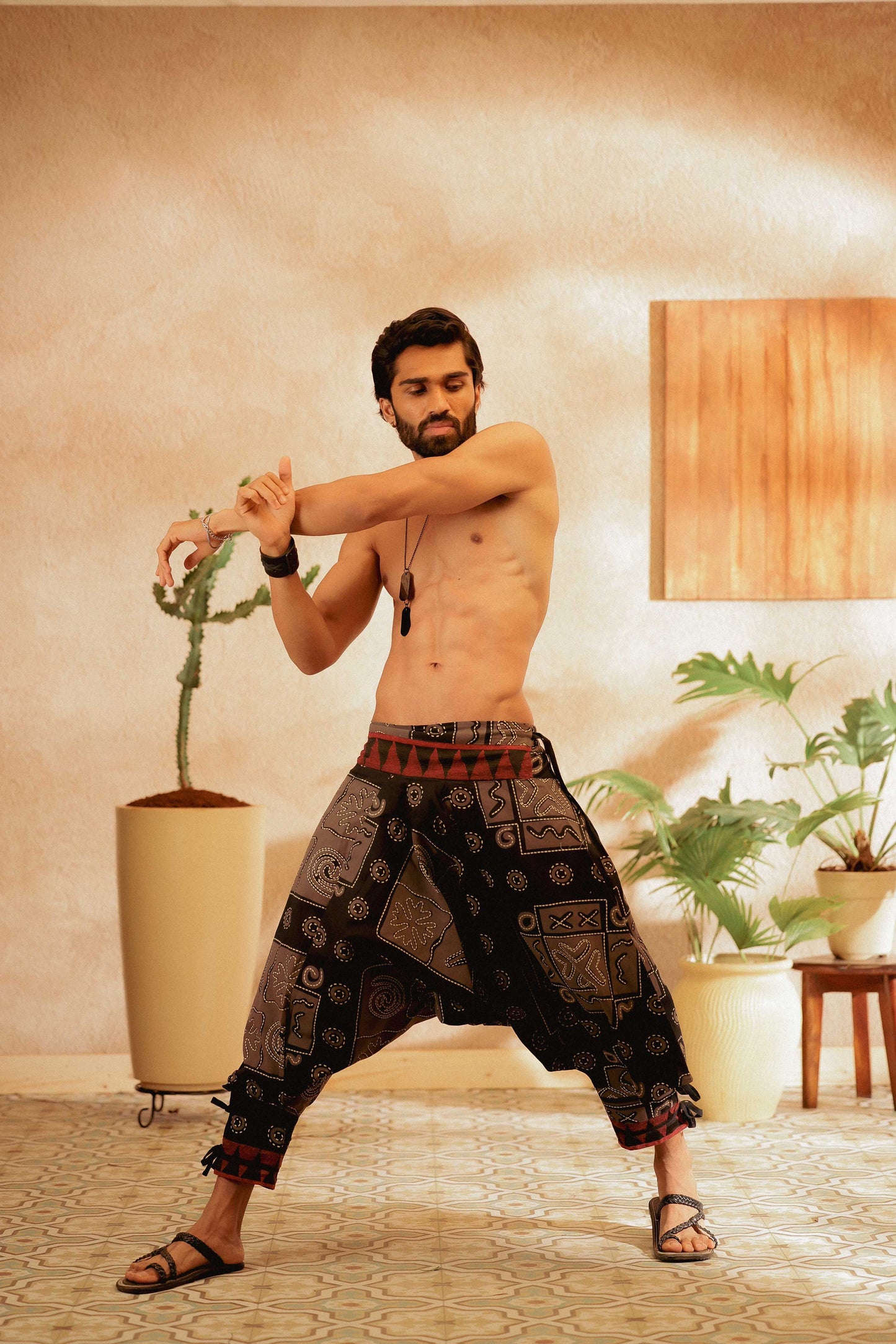 Black all over printed harem pant india harem trousers standout hippie pants harem pants men harem pants women patiyala pant unisex yoga harem pant loose pant printed bohemian pant