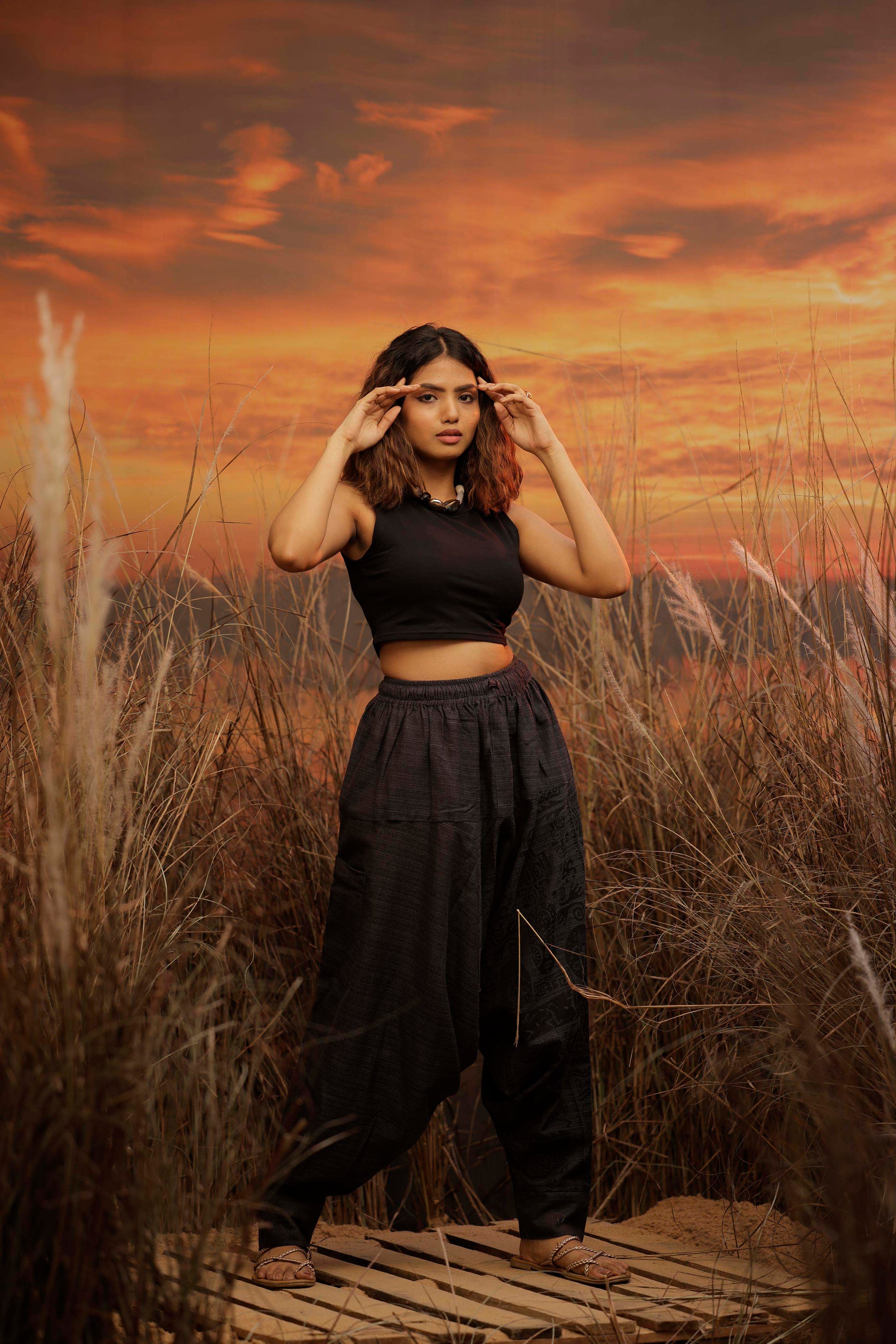 Black harem pant india harem trousers standout hippie pants harem pants men harem pants women patiyala pant unisex yoga harem pant loose pant printed bohemian pant boho pant the veshti company harem pants