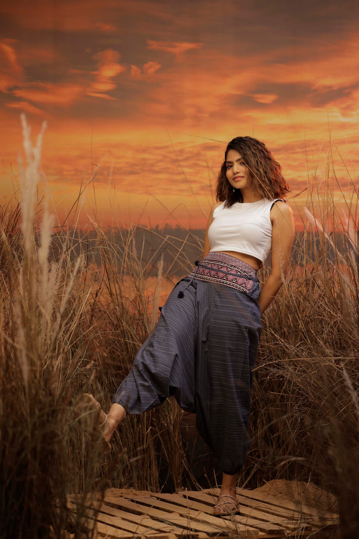 Blue harem pant india harem trousers standout hippie pants harem pants men harem pants women patiyala pant unisex yoga harem pant loose pant printed bohemian pant boho pant the veshti company harem pants