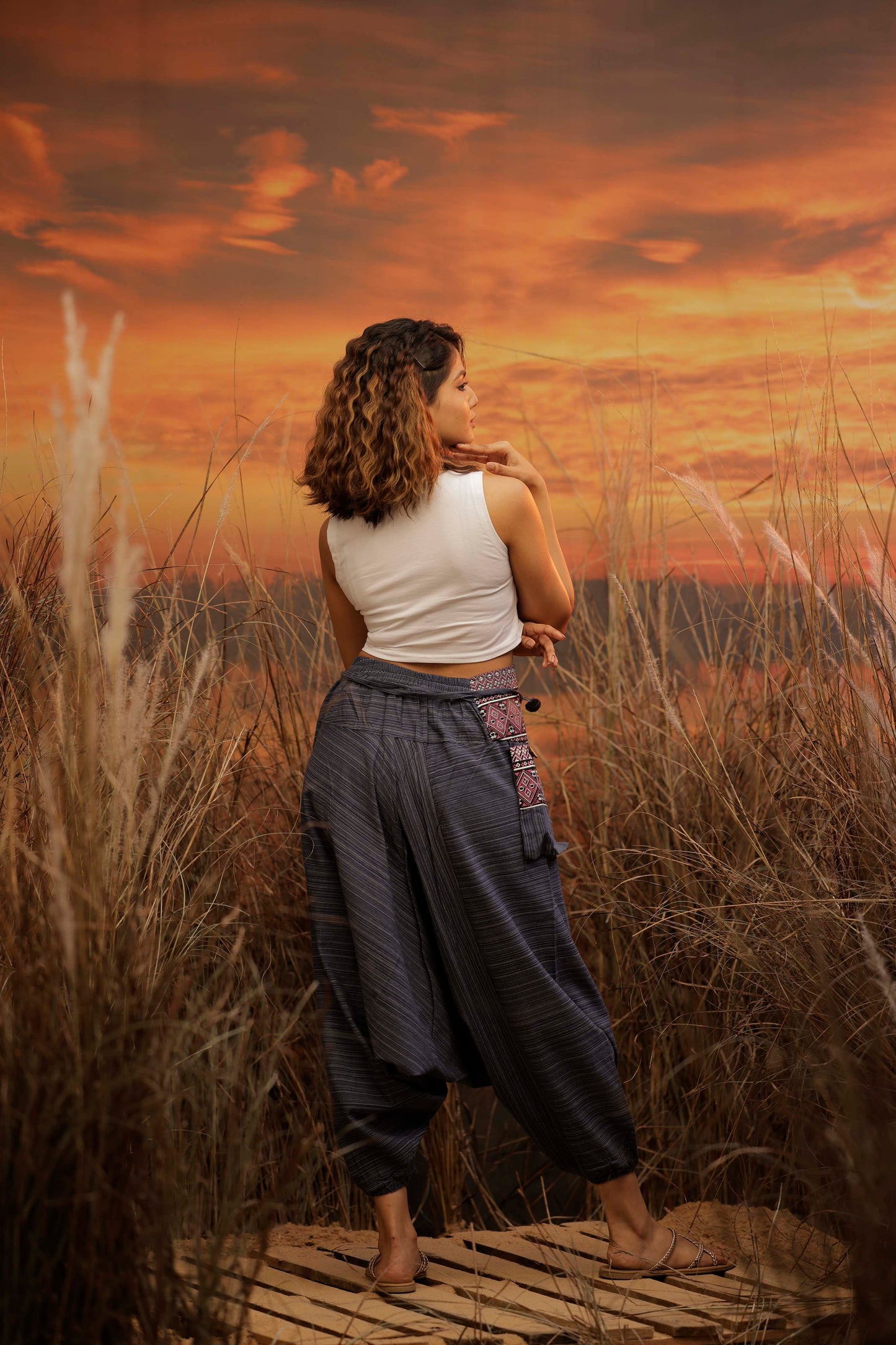 Blue harem pant india harem trousers standout hippie pants harem pants men harem pants women patiyala pant unisex yoga harem pant loose pant printed bohemian pant boho pant the veshti company harem pants