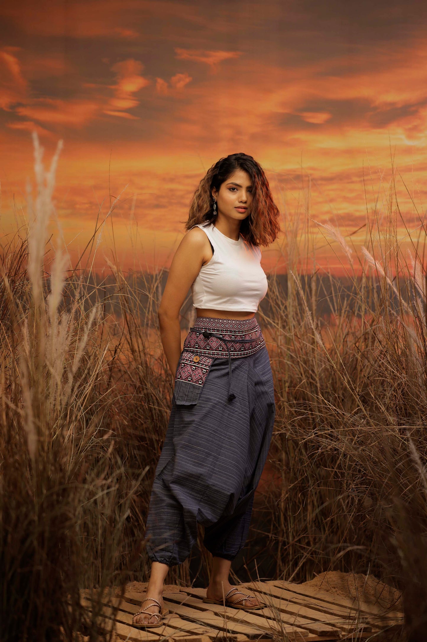 Blue harem pant india harem trousers standout hippie pants harem pants men harem pants women patiyala pant unisex yoga harem pant loose pant printed bohemian pant boho pant the veshti company harem pants