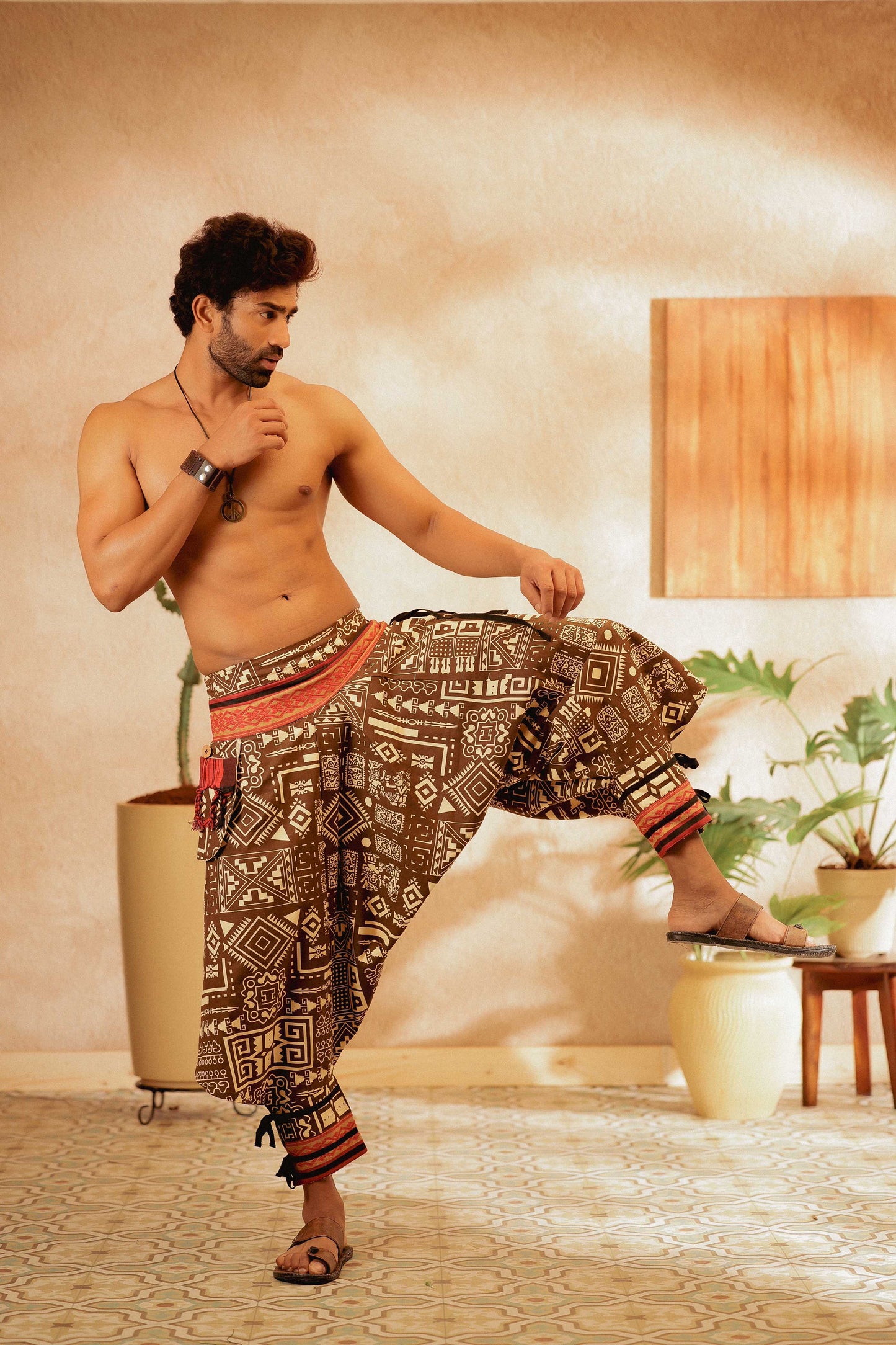Brown all over printed harem pant india harem trousers standout hippie pants harem pants men harem pants women patiyala pant unisex yoga harem pant loose pant printed bohemian pant boho pant bombay trooper hoppers for men