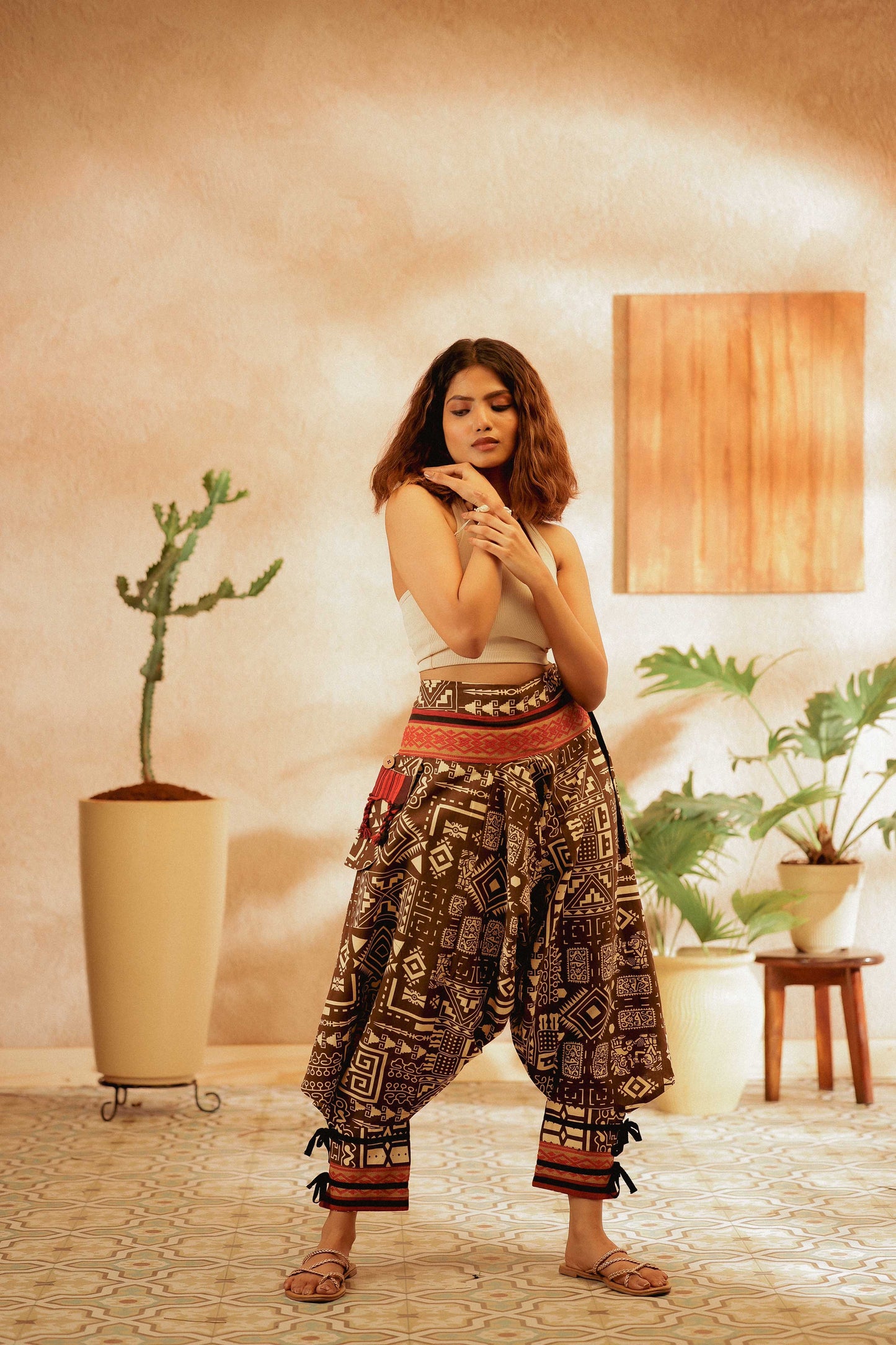 Brown all over printed harem pant india harem trousers standout hippie pants harem pants men harem pants women patiyala pant unisex yoga harem pant loose pant printed bohemian pant boho pant bombay trooper hoppers for men