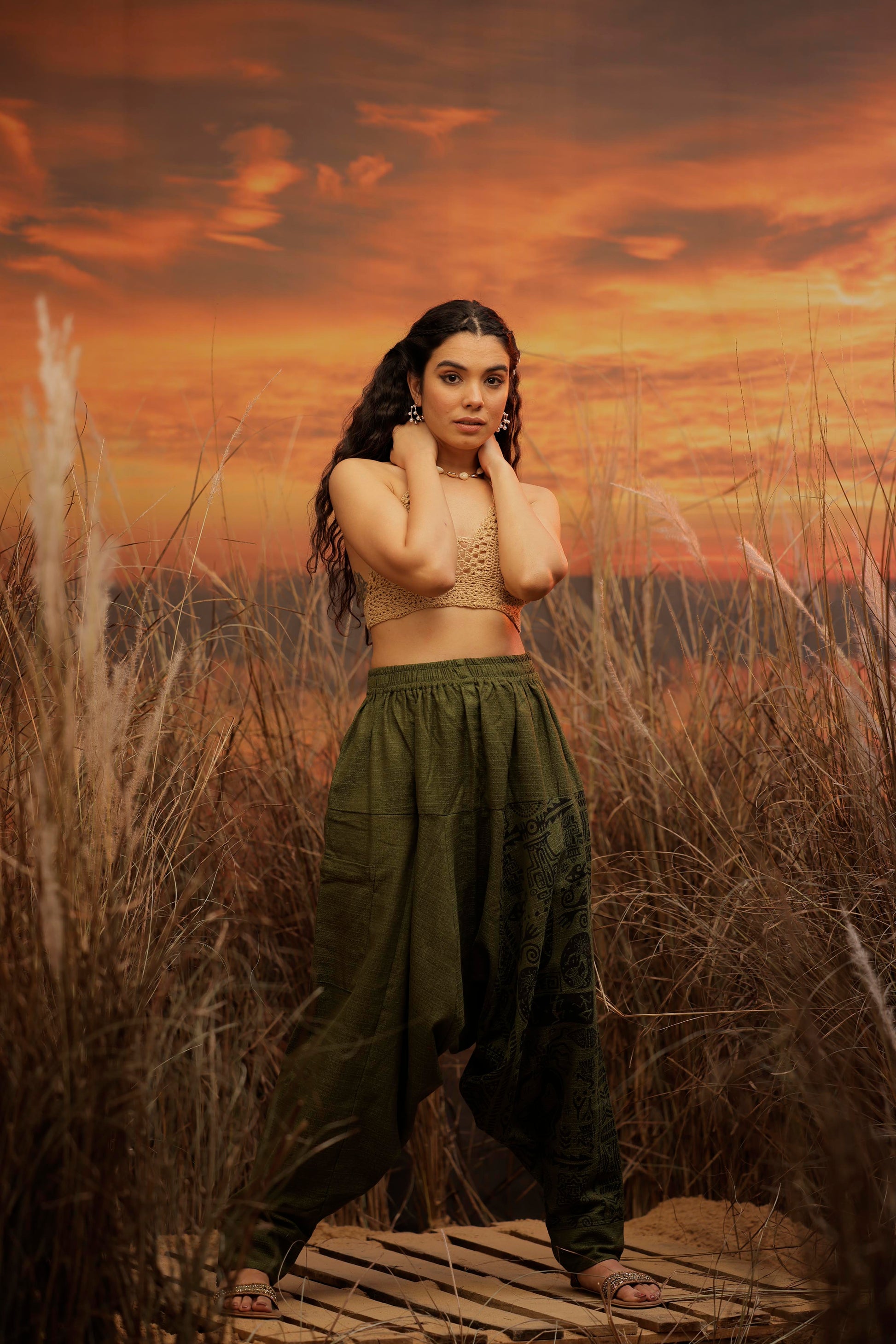 Green harem pant india harem trousers standout hippie pants harem pants men harem pants women patiyala pant unisex yoga harem pant loose pant printed bohemian pant boho the veshti company harem pants