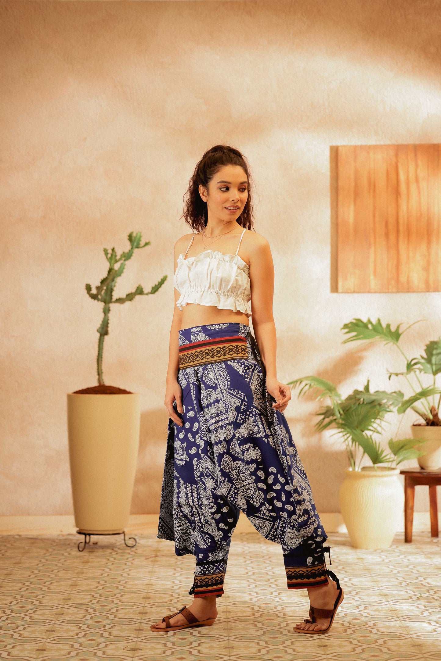 blue all over printed harem pant india harem trousers standout hippie pants harem pants men harem pants women patiyala pant unisex yoga harem pant loose pant printed bohemian pant