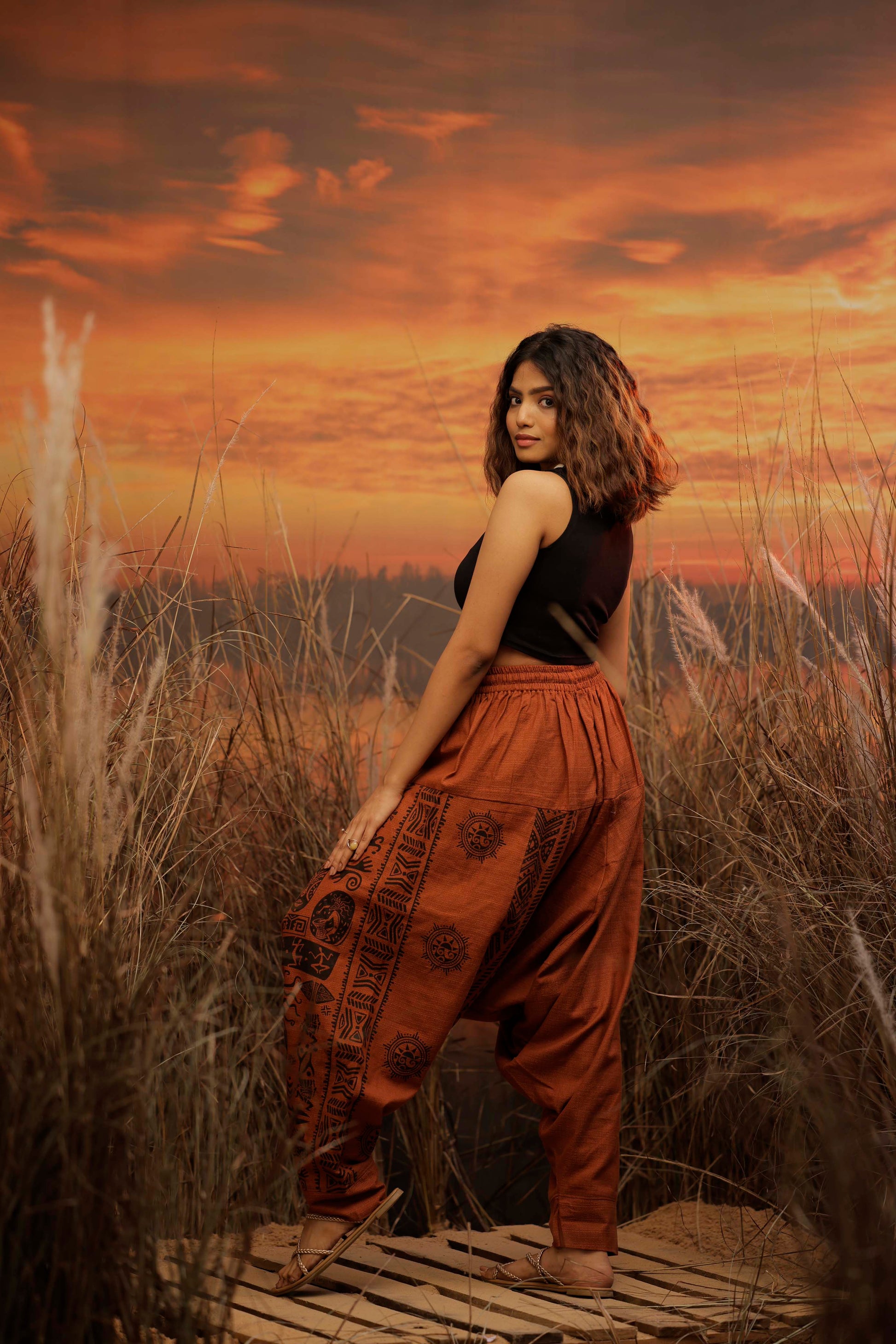 orange harem pant india harem trousers standout hippie pants harem pants men harem pants women patiyala pant unisex yoga harem pant loose pant printed bohemian pant boho the veshti company harem pant