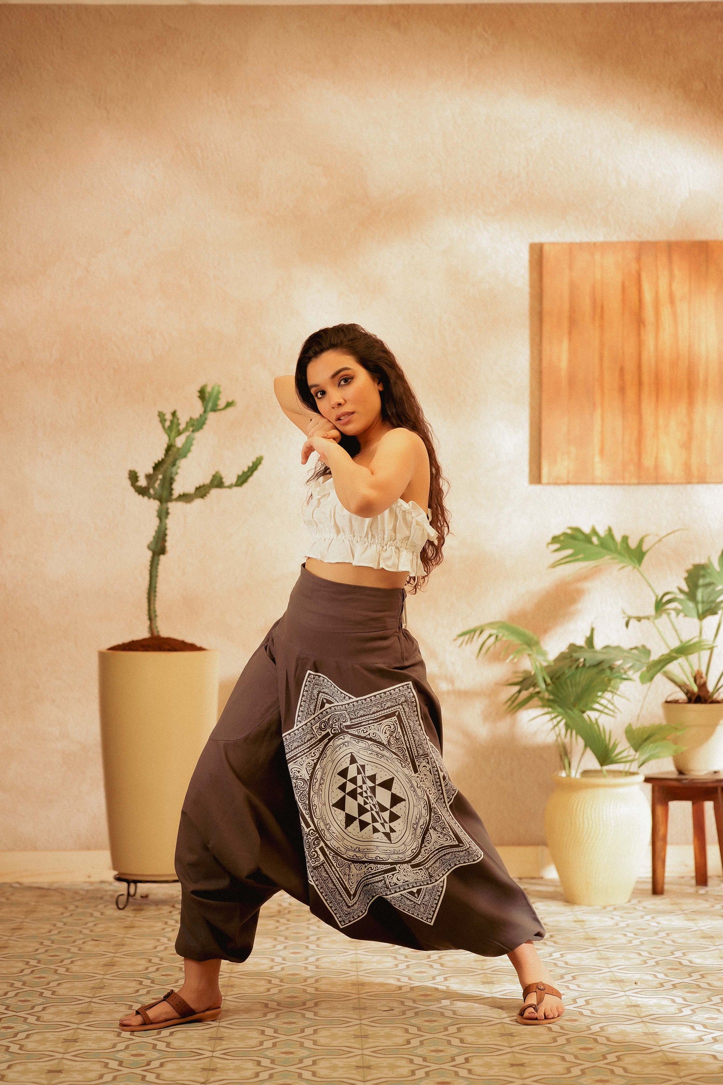 sri chakra harem pant harem pants men harem pants women harem trousers standout hippie pants grey harem joggers bohemian boho pant bombay trooper Hoppers For Men adaddin pants harem jeans