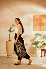 Load image into Gallery viewer, moari sun harem pant harem pants men harem pants women harem trousers standout hippie pants black harem joggers bohemian boho pant bombay trooper Hoppers For Men adaddin pants harem jeans
