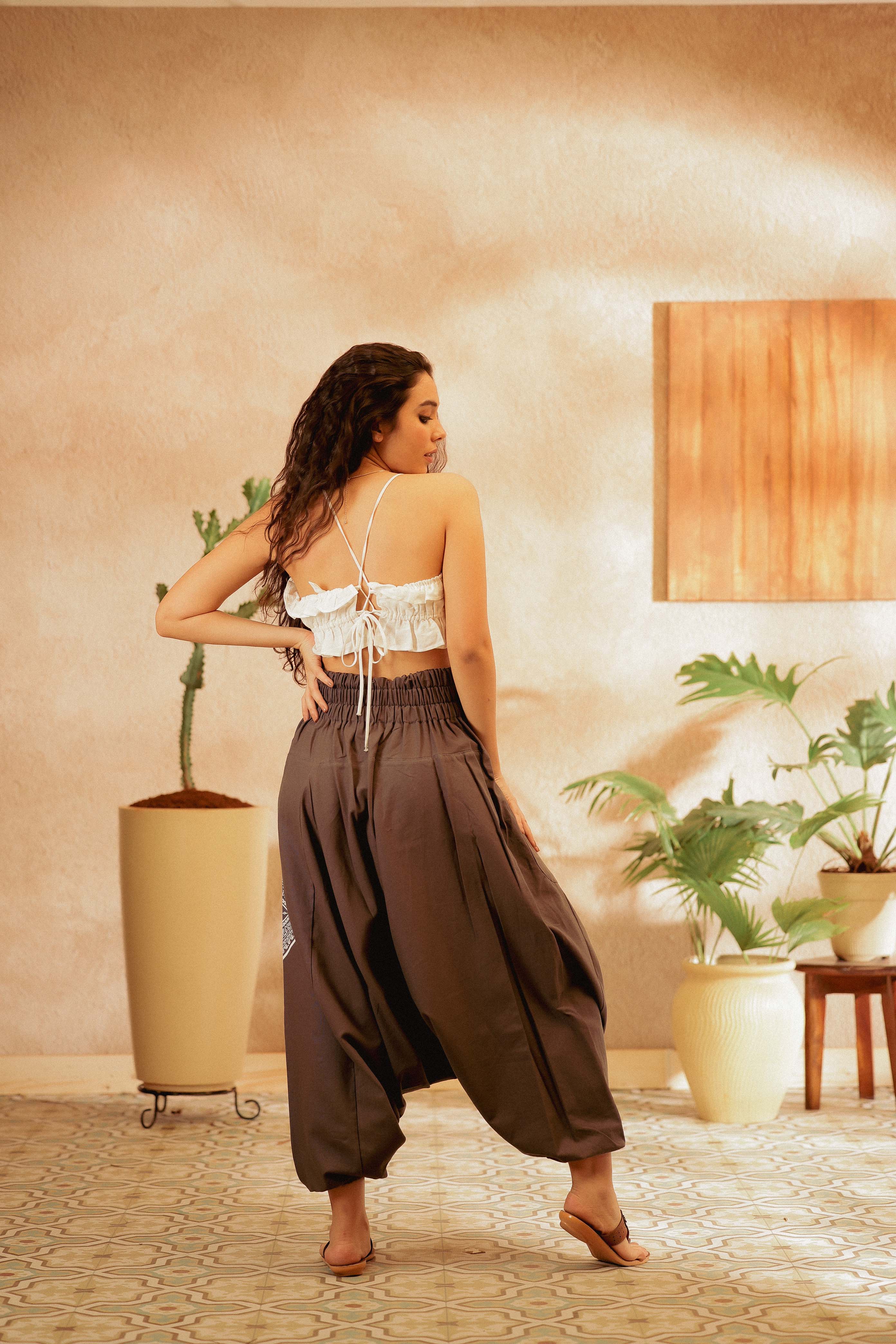 Odana's | MOON | Elevate Your Style with Women's Linen Harem Pants